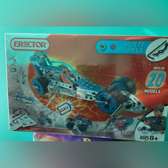 Erector Multi Model Building Set (20 Models) - Picture 2 of 4